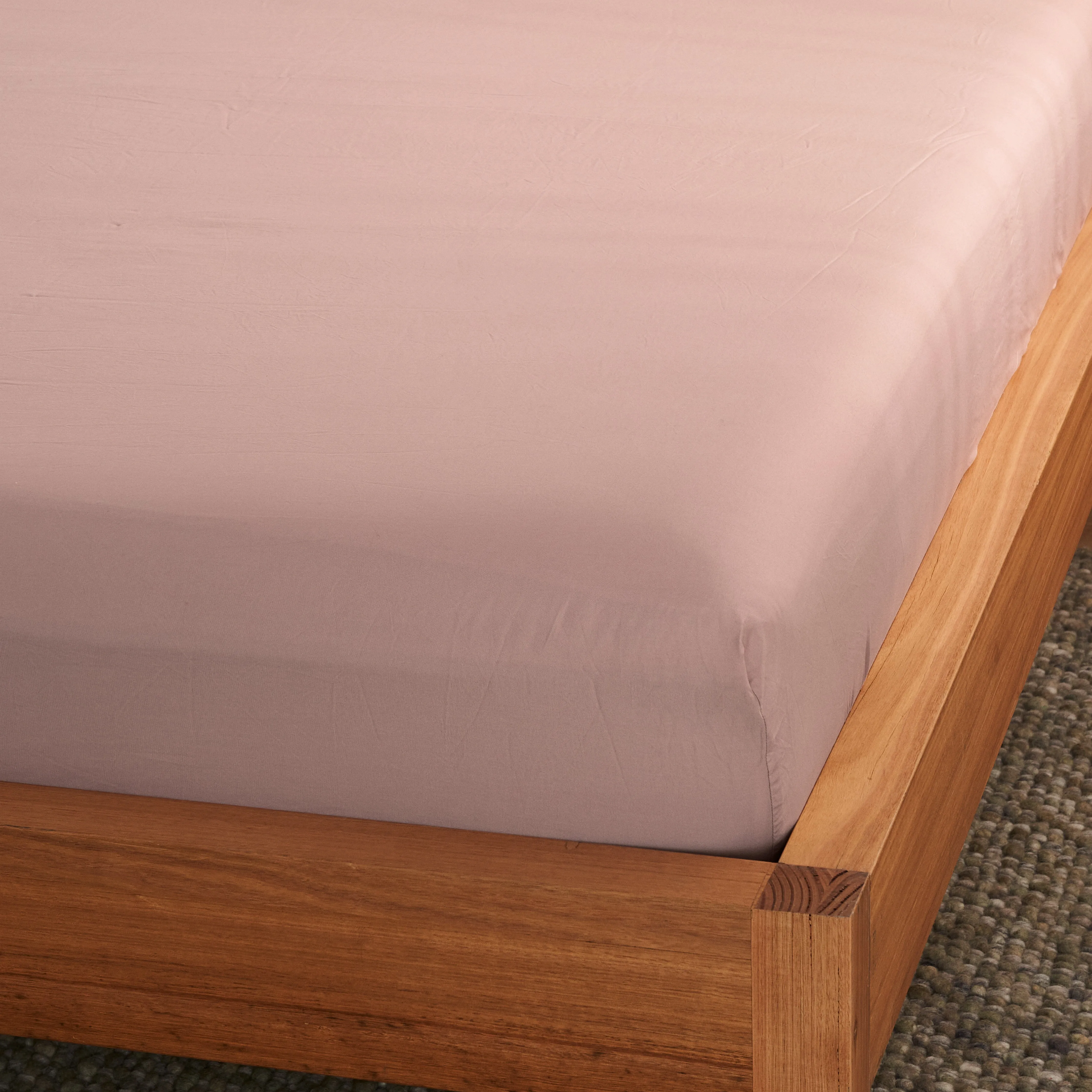 Leo Washed Cotton - Blush Bed Sheets