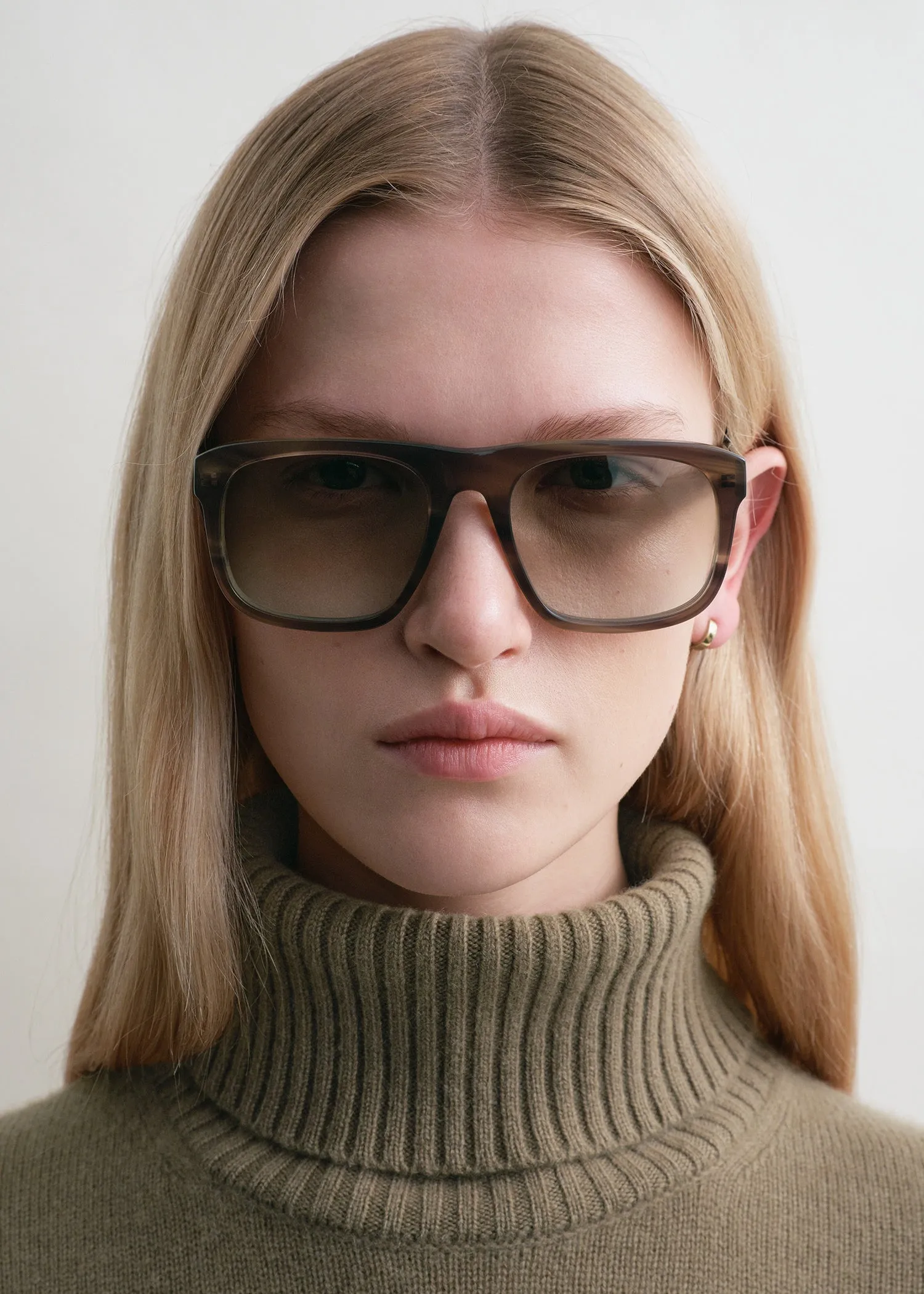 Navigator sunglasses bark