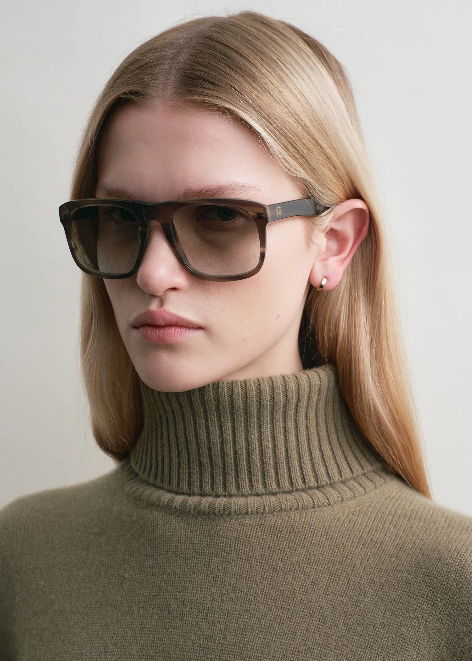 Navigator sunglasses bark